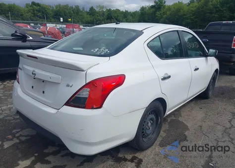 2017 Nissan Versa 1.6 Sv z USA, uszkodzony, nr VIN 3N1CN7AP6HL877063